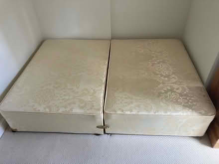 Photo of free Double Divan bed with mattress (Holmes chapel) #4