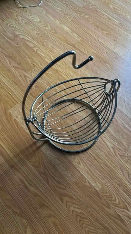 Photo of free Flask, pineapple corer etc (Columbia) #3