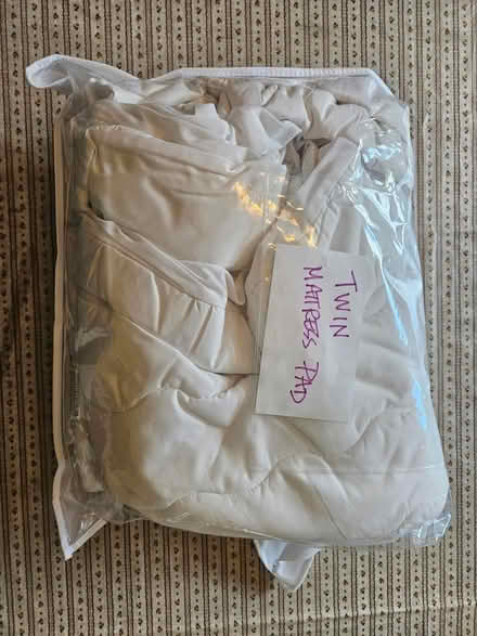 Photo of free Twin mattress pad (Wallingford) #1