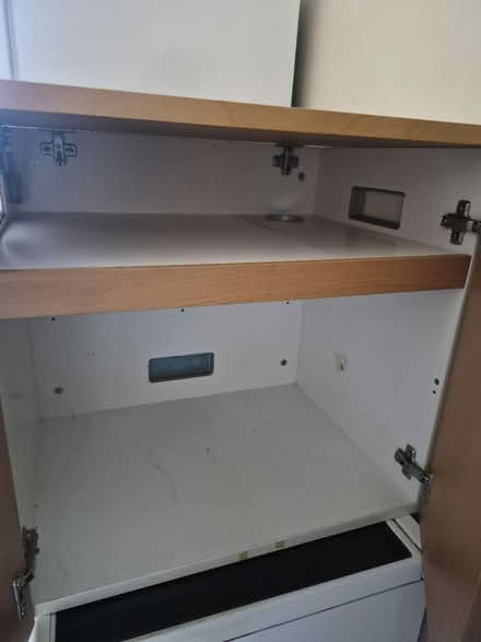 Photo of free Kitchen cupboard (Luton, Stopsley) #2
