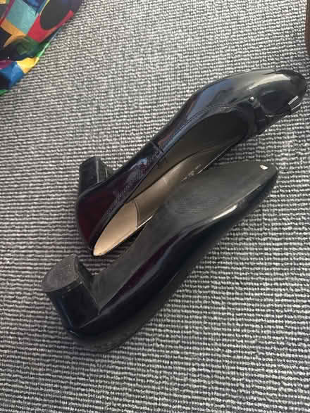 Photo of free Heels (DA2) #2