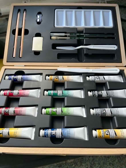 Photo of free Art set (Eastcote HA4) #1