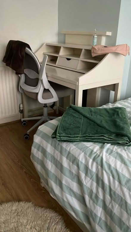 Photo of free John Lewis desk (Twickenham Green) #3