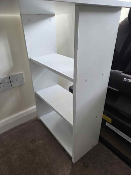 Photo of free White desk (Little Heath RG31) #4