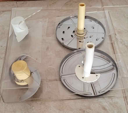 Photo of free Cuisinart blades (Prospect Heights) #1