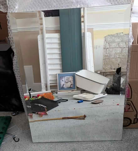 Photo of free Mirror (CT7) #1