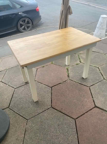 Photo of free Kitchen table (Barnard's Green WR14) #1