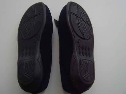 Photo of free ladies slippers size 5 (Durrington BN13) #2
