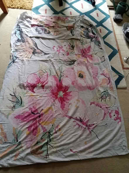 Photo of free Single bedding (Leeds LS7) #3