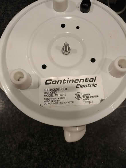 Photo of free Slow Cooker -cracked ceramic insert (Winchester) #4