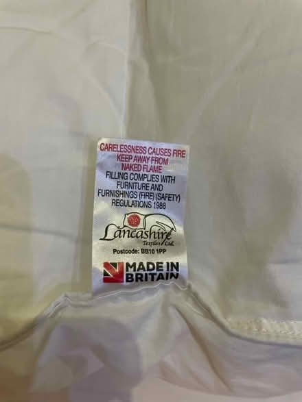 Photo of free Single bed mattress topper (Headington Quarry OX3) #2