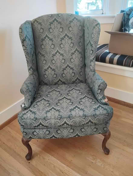 Photo of free Victorian Chair - Green (Wallingford (Good Shepherd)) #4