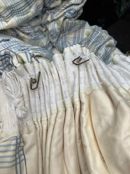 Photo of free Pair of curtains (Beaconsfield HP9) #3