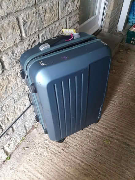 Photo of free Hard case suitcases (OX4, Temple Cowley) #2