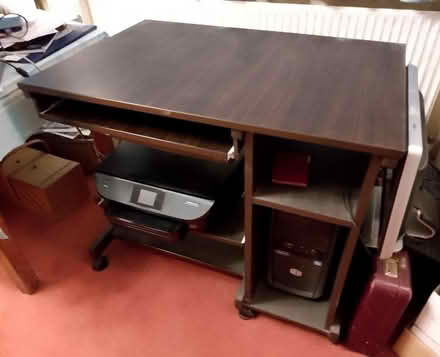 Photo of free Computer desk (TN8 near Cowden/Cowden Pound) #1