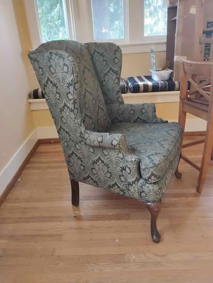 Photo of free Victorian Chair - Green (Wallingford (Good Shepherd)) #2