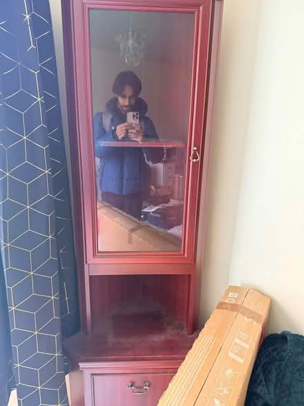 Photo of free Conner shelve (Southend SS2) #1