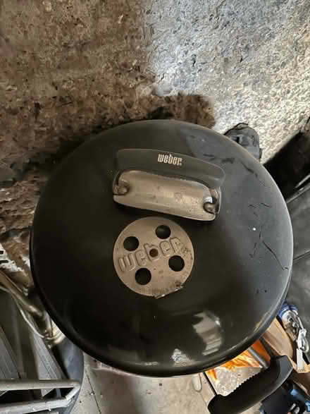 Photo of free Charcoal Weber Grill (W42lu) #3