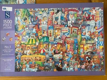 Photo of free 1500 Piece Jigsaw Puzzle (Mytchett. GU16) #1