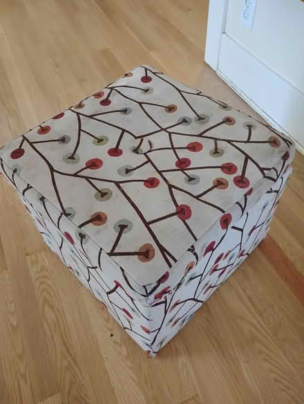 Photo of free Footrest w/Storage (Wallingford (Good Shepherd)) #2