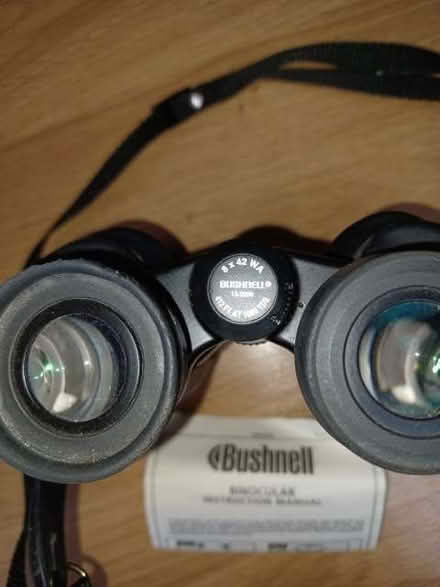 Photo of free Bushnell binoculars, 8 x 42 magnification (Hangleton BN3) #2