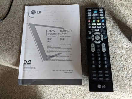 Photo of free TV (Chrishall SG8) #1