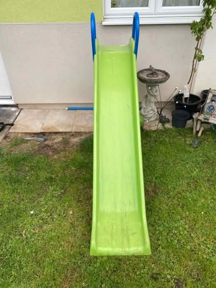 Photo of free Kids Slide 🛝 (Cheshunt En8) #2