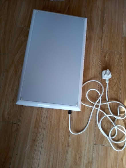 Photo of free Light box/Tracing lamp (Seahill BT18) #1