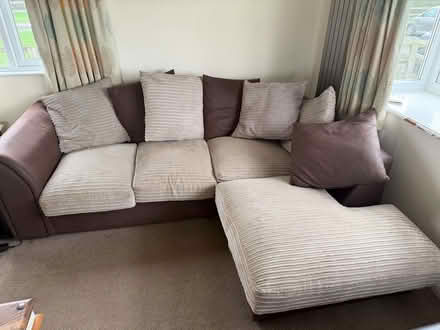 Photo of free scatter back sofas (Mentmore LU7) #3