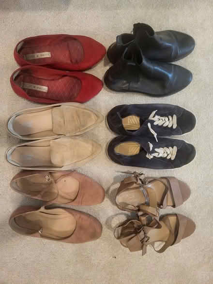Photo of free 14 Pairs of Women's Shoes- size 7.5 (North Hollywood Arts District) #2