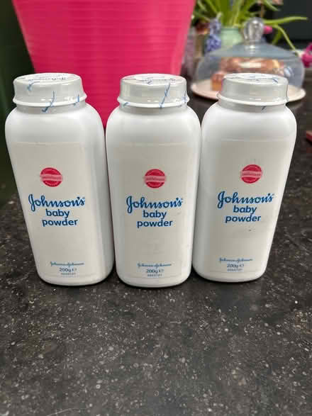 Photo of free 3 unopened Johnson’s baby powder (Tooting Bec/Balham SW17) #1