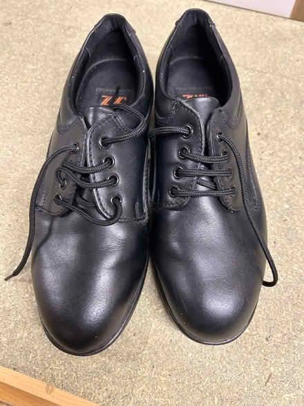 Photo of free Ladies Steel toecap safety shoes (Bury Farm LU6) #2