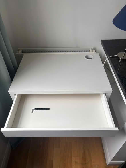 Photo of free IKEA desk (Holland Park W11) #4