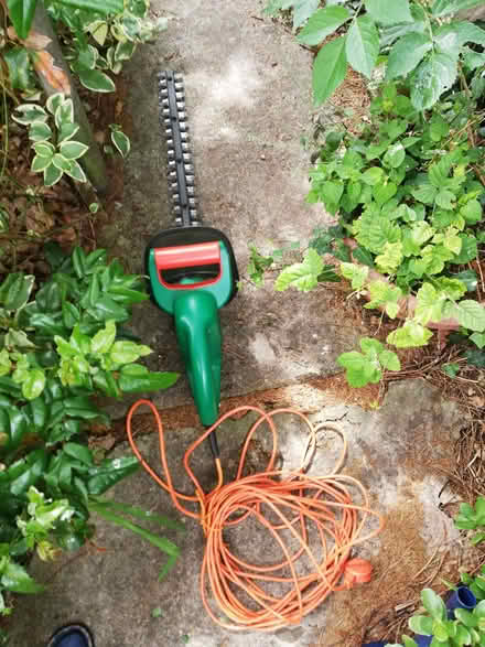 Photo of free Black and Decker GT350 electric hedge trimmer (Ebley GL5) #1