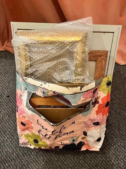 Photo of free Picture Frames (G20 Maryhill) #2