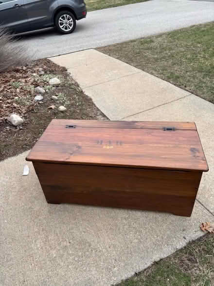 Photo of free Wooden box (11 Waldron Ave) #1