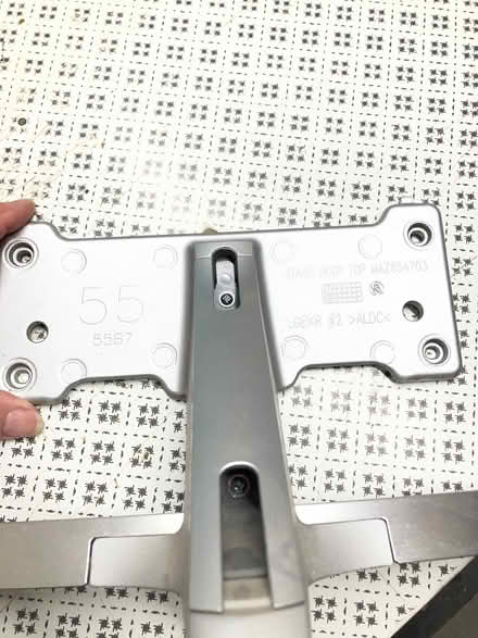 Photo of free OLED TV stand (Beaconsfield HP9) #2