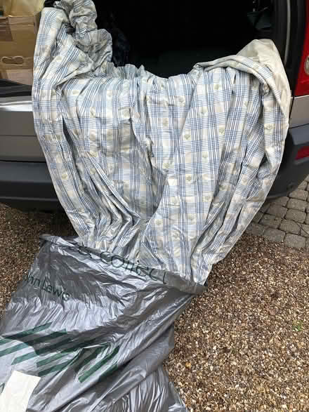 Photo of free Pair of curtains (Beaconsfield HP9) #1