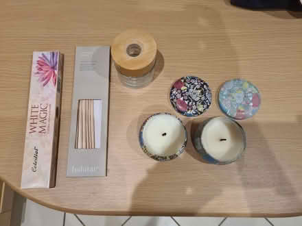 Photo of free Candles and diffuser (Welwyn Garden City AL7) #1