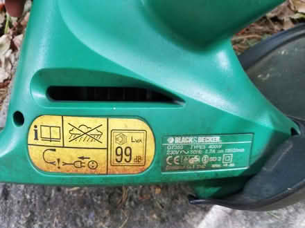 Photo of free Black and Decker GT350 electric hedge trimmer (Ebley GL5) #3