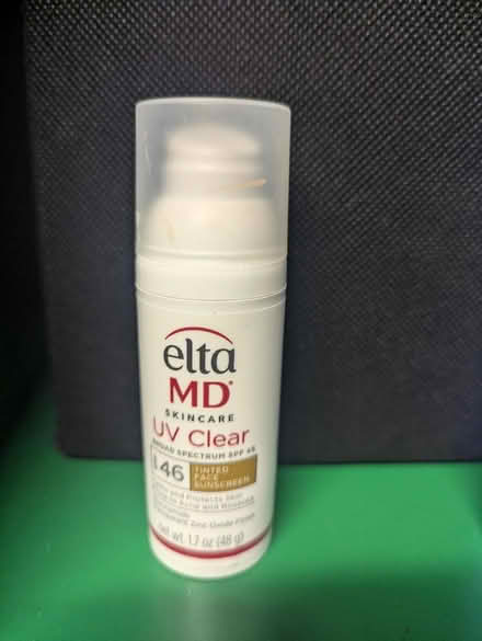 Photo of free Sunscreen tinted (near Central Park) #1