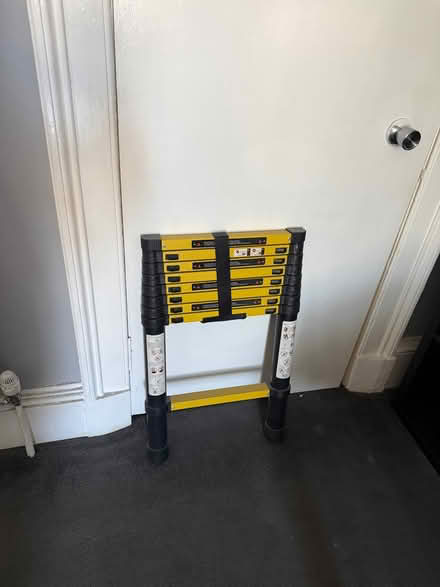 Photo of free Telescopic Ladder (Pilrig EH6) #1