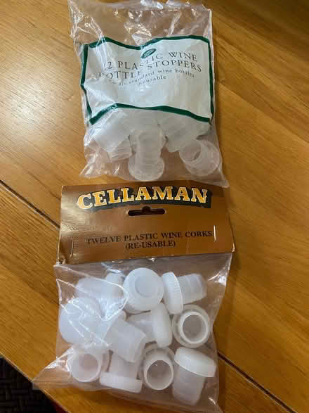 Photo of free Plastic wine corks (Rainham RM13) #1