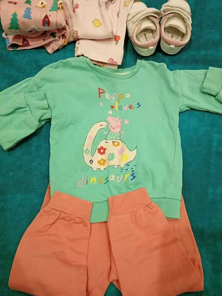 Photo of free 2/3yrs size 4 shoe (Richmond TW9) #2