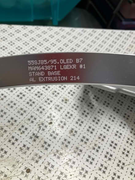 Photo of free OLED TV stand (Beaconsfield HP9) #3