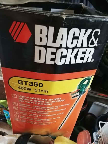 Photo of free Black and Decker GT350 electric hedge trimmer (Ebley GL5) #2