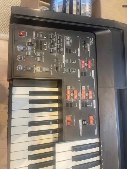Photo of free Electric organ - Technics (Ewhurst GU6) #2
