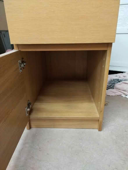 Photo of free Side cabinet (Prestatyn LL19) #3