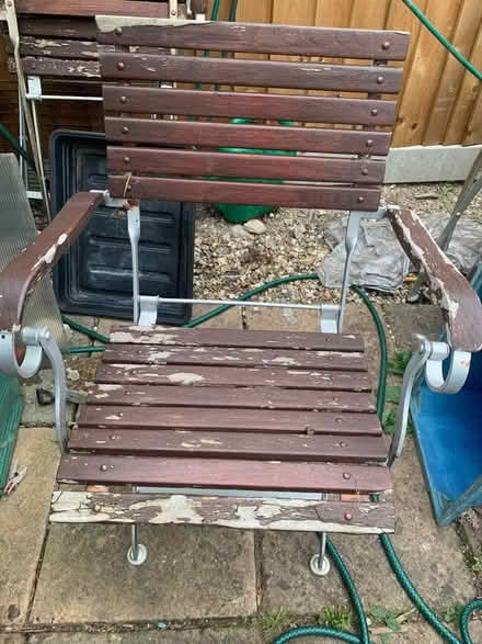 Photo of free 5 garden chairs (DA1) #1