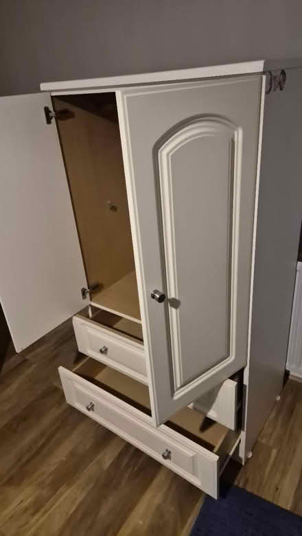 Photo of free Kids wardrobe (Streatham SW16) #4